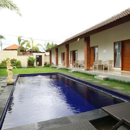 Aghasvina Guest House Canggu 외부 사진