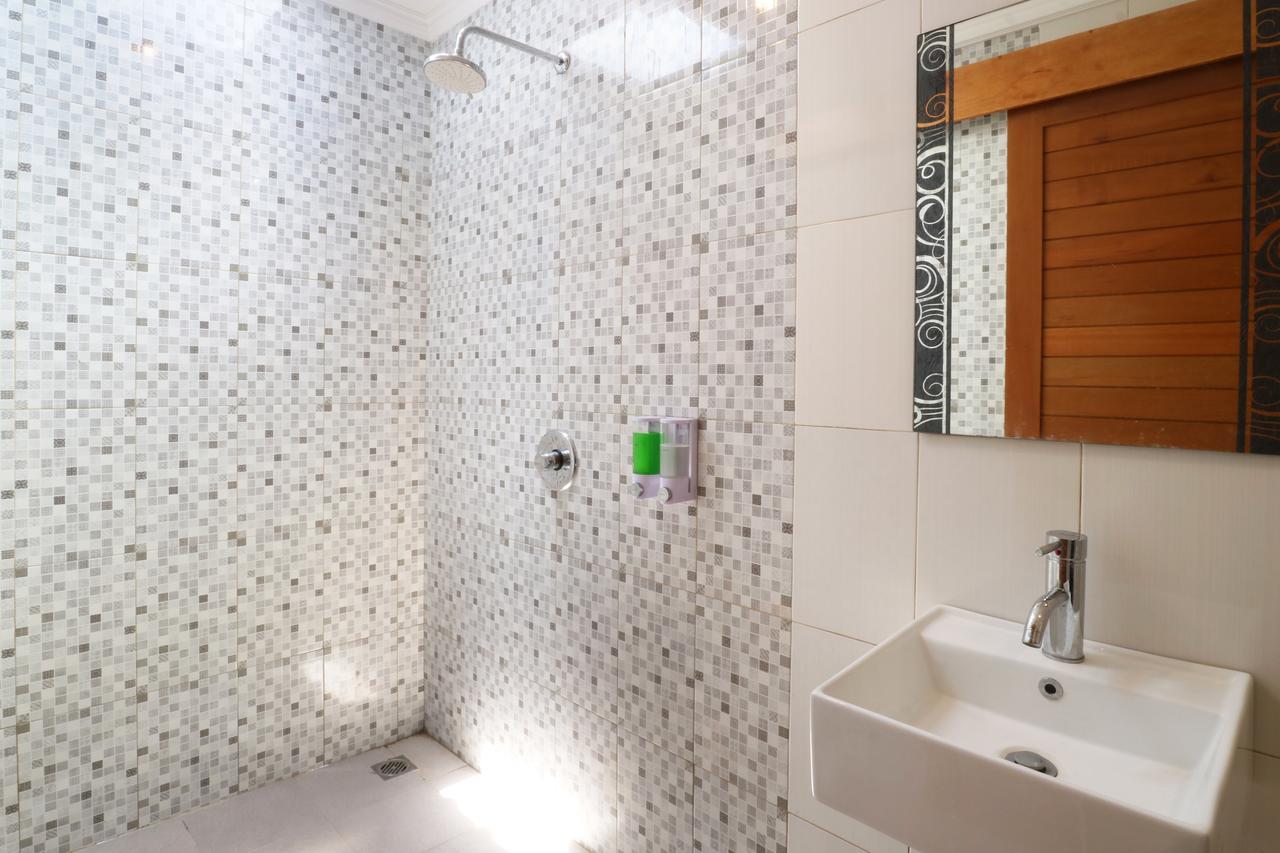 Aghasvina Guest House Canggu 외부 사진