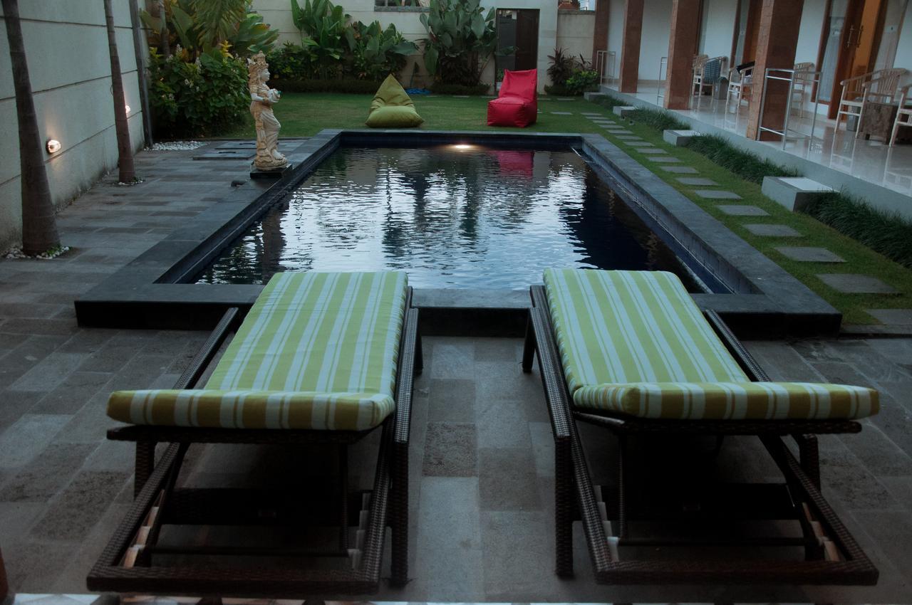 Aghasvina Guest House Canggu 외부 사진