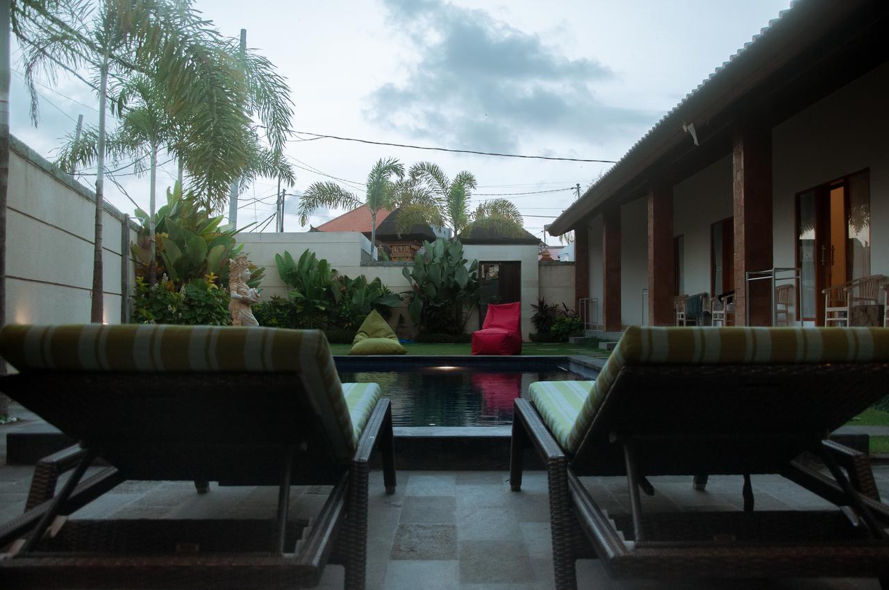 Aghasvina Guest House Canggu 외부 사진